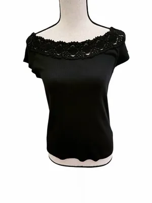 Lauren Ralph Lauren Black Crochet Yoke Boat Neck Cap Sleeve Blouse Staple Size M thumbnail 2