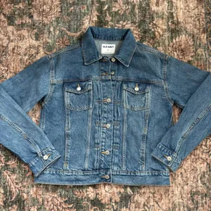 Old Navy Denim Jacket M Relaxed Classic Medium Wash Trucker Fall Layering Preppy thumbnail 2