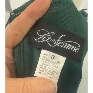 New! La Femme 30502 Strapless Sweetheart Jersey Gown in Emerald Green Sz 6 $338‎ thumbnail 7