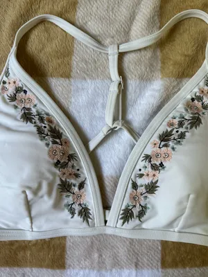 Abercrombie and Fitch White Bathing Suit Top thumbnail 2