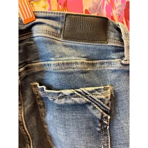 Buckle Black‎ Fit No. 13 Bootcut Jeans Medium Wash Stretch Denim 27x32 thumbnail 2