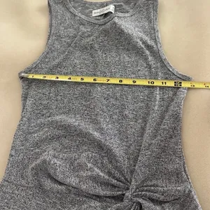 Abercrombie & Fitch Heather Gray Knotted Side Dress thumbnail 5