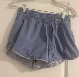 Lululemon Shorts thumbnail 1