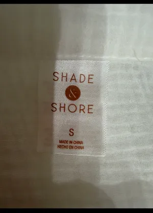 Shade shore Button down crinkle gauze Long sleeve White blouse - Size Small. ***Refer to measurement’s. Gently warn and like new condition. polyester. Measurements approximately 20” from armpit to armpit x 26” long. Non-smoking home . Priced at as is condition. Don’t like my price make a reasonable offer! And thank you for checking my closet! thumbnail 4
