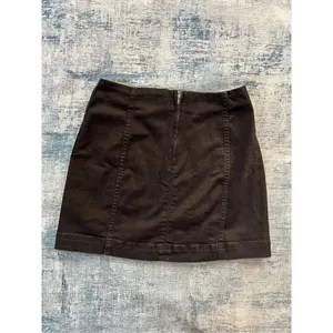 Wild Fable Black Zippered Back Denim Mini Skirt Size 4 thumbnail 2