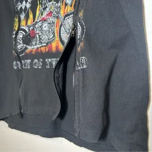Modish Rebel Daytona Motorcycle Club Graphic Tee Vintage Vibe Zippers Medium thumbnail 5