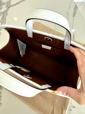 Gucci GG Supreme Monogram Apple Tote Bag thumbnail 6