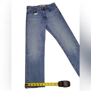Levi’s Premium Wedgie Droit Straight Jeans women's Size 27 Light Wash thumbnail 7