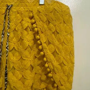 Xhilaration Womens Boho Bohemian Shorts XL Bright Yellow Flower Lace Pom Poms thumbnail 2