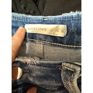 Altar'd State Distressed Denim Shorts Frayed Hem Festival‎ Boho Size XL thumbnail 4
