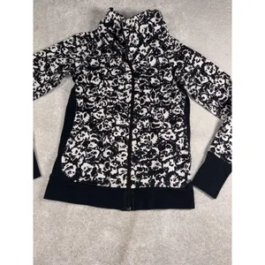 Lululemon Jacket Womens 6 Black White Floral Cozy Cuddle Up Full Zip ** thumbnail 3