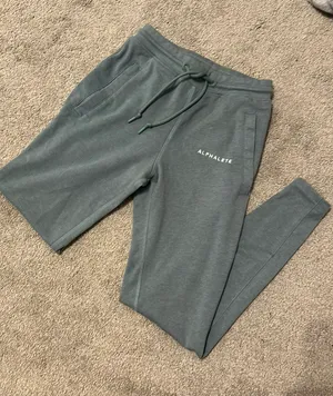 Alphalete Jogger Sweatpants thumbnail 3