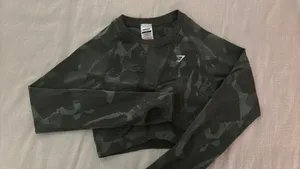 Gym shark tank top camo thumbnail 3