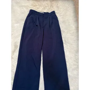 Abercrombie & Fitch Womens Sz 27/4 High Rise Pleated Wide Leg Trousers Navy Blue thumbnail 3