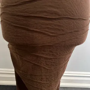 PRETTY LITTLE THING Chocolate Textured Maxi Skirt thumbnail 2
