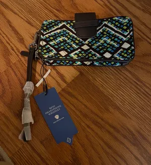 Vera Bradley Smartphone Wristlet thumbnail 3