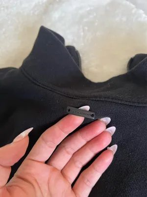 Victoria's Secret Top thumbnail 5