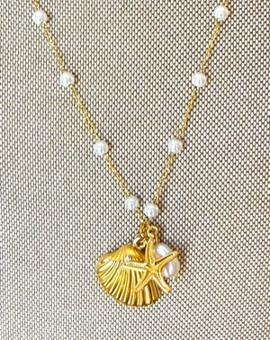 Gold Tobe Shell and Pearl Necklace thumbnail 2