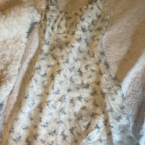 Princess Polly FLORAL DRESS thumbnail 6