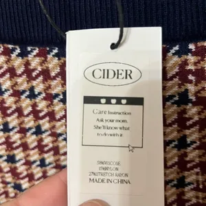 Cider Red and Black Houndstooth Mini Skirt‎ thumbnail 4