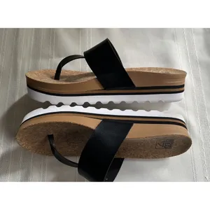 REEF Cushion Sol Hi Platform Flip Flop Sandals Black Tan Womens 9 Cork Wedge EUC thumbnail 8