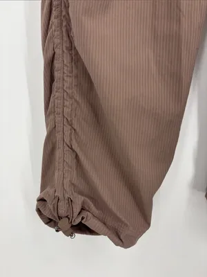 Lululemon Dance Studio Relaxed-Fit Mid-Rise Cargo Pant Women’s Size XS (4-6) thumbnail 7