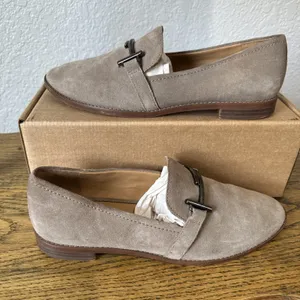 Franco Sarto Women’s Harlow Suede Loafers Beige Size 9M Preppy Office Comfort thumbnail 2