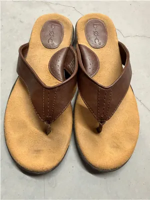b.o.c Brown and Tan Thong Sandals Size 7 thumbnail 3