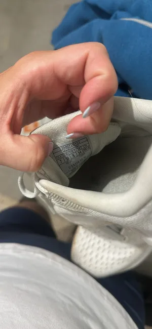 Brooks Ghost Running Shoes thumbnail 5