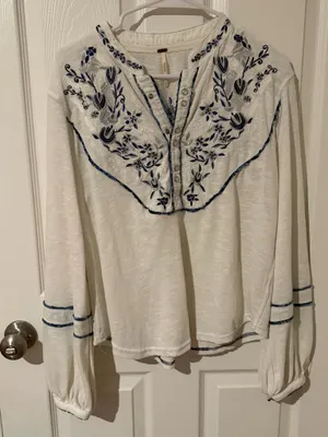 Free People Top thumbnail 1