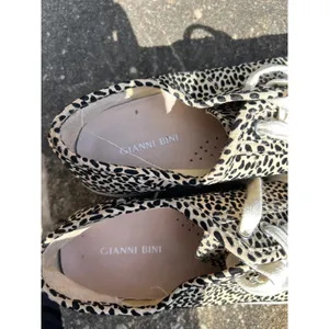 Gianni Bini Leopard Print‎ Platform Sneakers Women's Size 9M thumbnail 6
