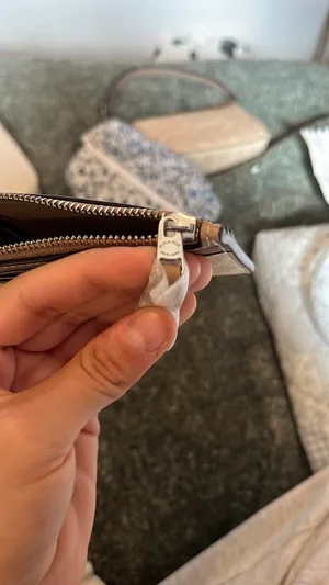 Coach wallet thumbnail 6