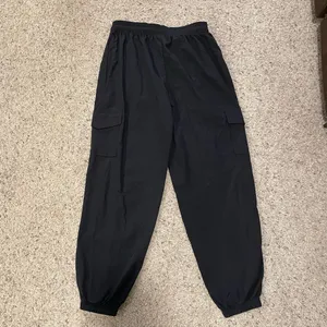 DICK'S Sporting Goods Black Cargo Track Pants thumbnail 4