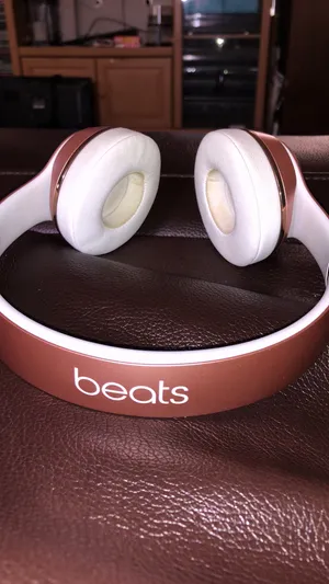 Beats by Dre Solo 3 Wireless Rose Gold thumbnail 3