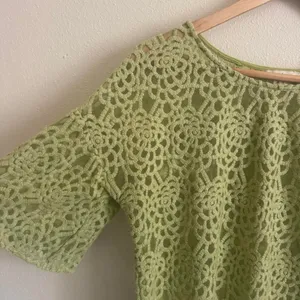 Sundance Light Sage Green Lace Embroidered Mesh Textured Short Sleeve Blouse thumbnail 2