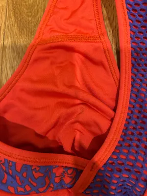 Zumba officials Zumba Scribble V-Bra in "Rev Me Up Red With Z-Dri technology XS thumbnail 15