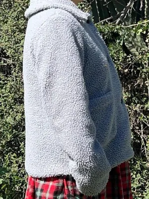 Button up Gray sherpa jacket Size M thumbnail 5