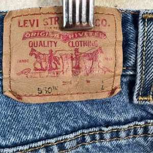Levi’s Y2K Relaxed Fit Tapered 550 Jeans thumbnail 11