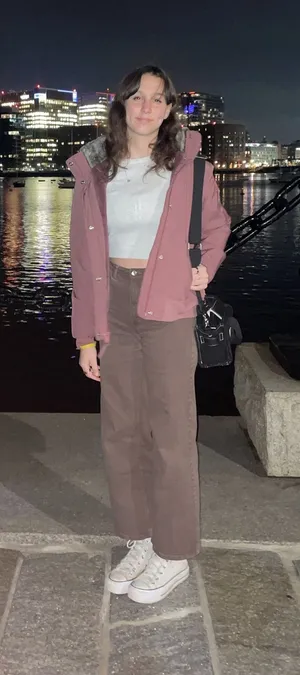 Brown jeans thumbnail 1