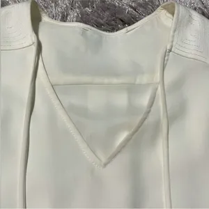 Trina Turk Arleen Dress in a size 4 thumbnail 4