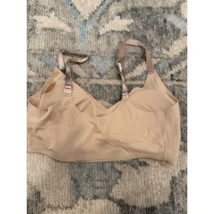 True & Co V Neck Bra Nude Beige Wireless Women's Sz M~All Day Comfort~NEW thumbnail 2