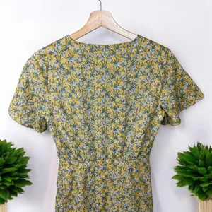 BB Dakota Big Flirt Energy Floral Ruched Detail Dress in Sunflower thumbnail 9
