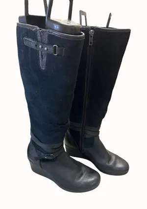 UGG Australia women’s black leather suede knee high boots size 7 SKU 5036 thumbnail 1