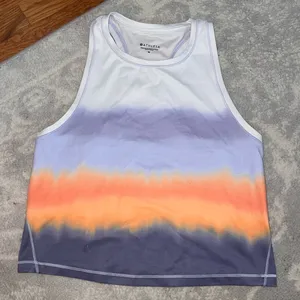 Athleta Shanti Crop Tank Athletic Workout thumbnail 2
