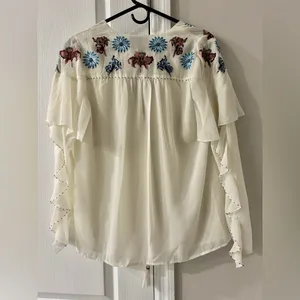 Anthropologie Chloe Oliver Cream Blouse with Floral Embroidery thumbnail 3