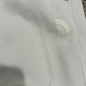 The North Face Women's Fleece Jogger Pants Size L White Elastic Waist Pockets thumbnail 5