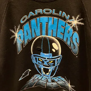 The Vintage Shop Vintage 1993 Carolina Panthers They’re Here! 1993 Raglan Cut Black Sweatshirt L thumbnail 2