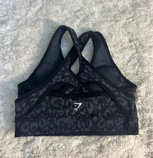 Adapt Camo Seamless Sports Bra thumbnail 2