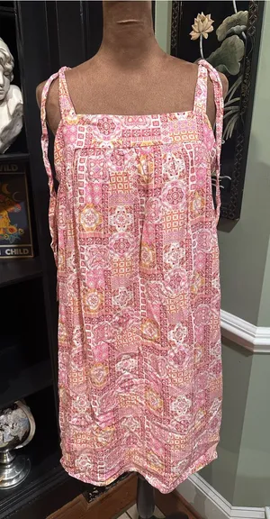 Savanna Jane Pink Multi‑Floral Patchwork Mini Dress – Size Medium White thumbnail 1