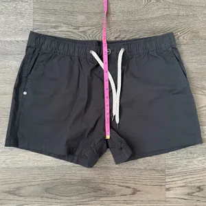 Vuori Women's Ripstop Shorts Black Size XL VW364 Organic Cotton Utility 3.5" thumbnail 9